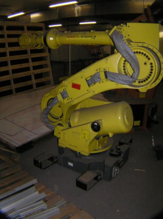 Used KUKA R-2000/B-170L 1 Industrial Robot for Sale (Auction Premium) | NetBid Industrial Auctions